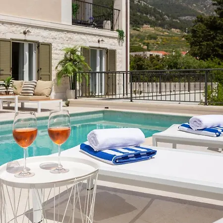 Villa Mirta Bol Exterior foto