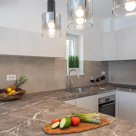 Villa Mirta Bol Zimmer foto