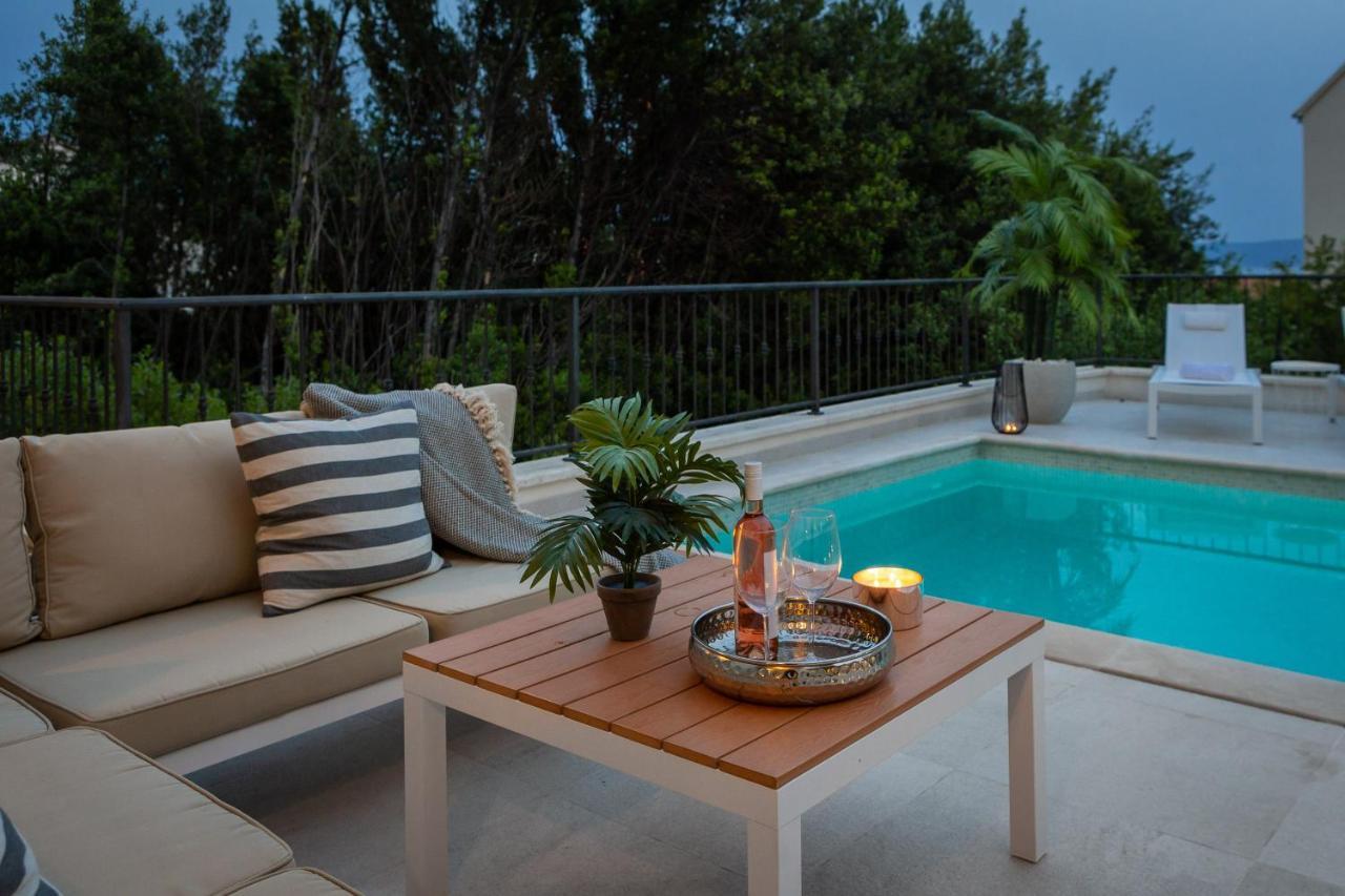 Apartment Mirta *